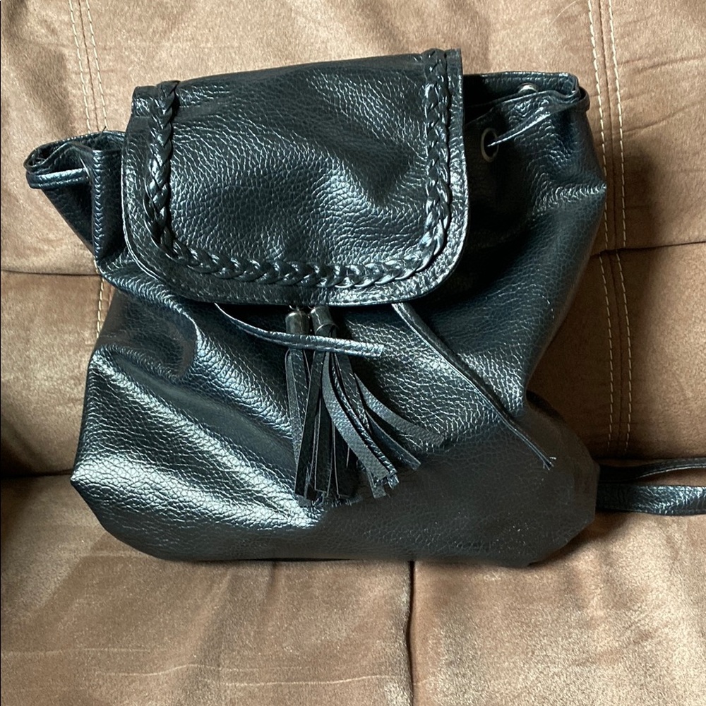 Elegant Black Leather Women's Backpack Bag